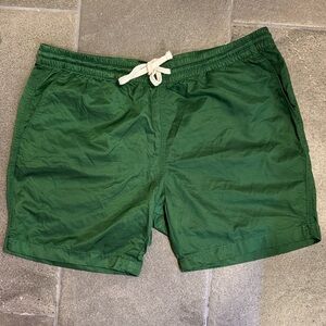 Todd Snyder Men’s Green Drawstring Weekend Shorts (Size XL)